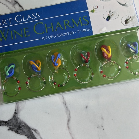 Art Glass Wine Charms - Picture 4 of 4